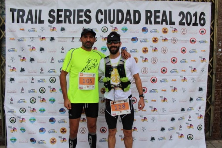 Arroyo y Novillo tras superar el duro trail de Fuencaliente