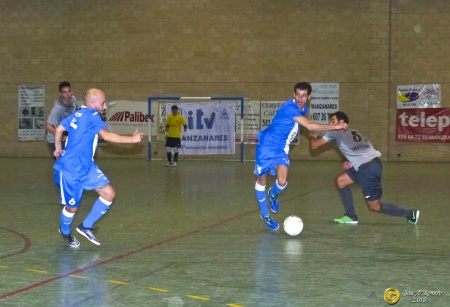 Lance ante el Torrejón. Foto: José A. Romero