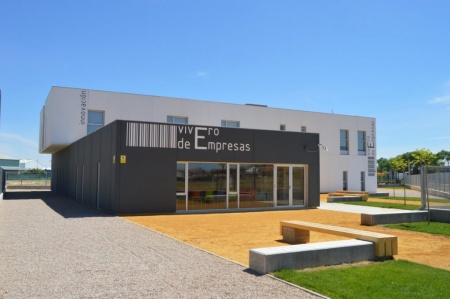 Exterior del nuevo vivero de empresas municipal