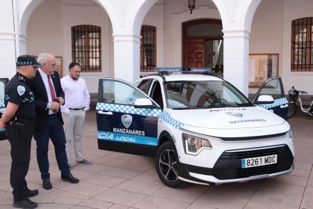 Nuevo coche de la policía local