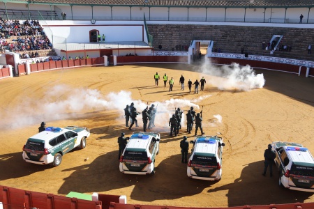 Exhibición de medios de la Guardia Civil en Manzanares