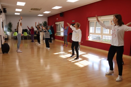 Taller de baile en línea en el Centro de Mayores