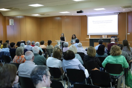 Charla 'Mecanismos que mantienen la desigualdad de género' - Gloria Jiménez Moya