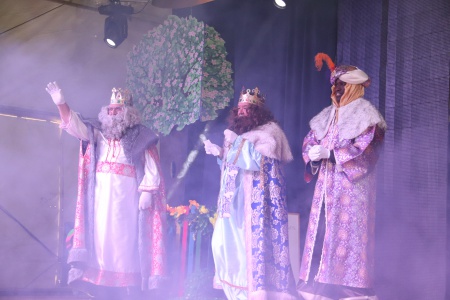 Los Reyes Magos volverán a saludar a la infancia manzanareña en la carpa de La Pérgola tras el musical infantil a mediodía