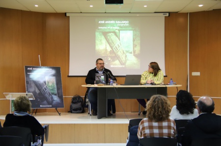 Presentación libro Instantes en el tiempo José Andrés Gallardo