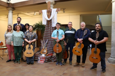 Imagen de archivo Cruces y Rondas de mayo 2025
