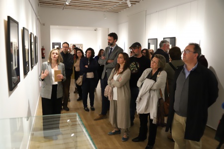 Recorrido inaugural por la exposición