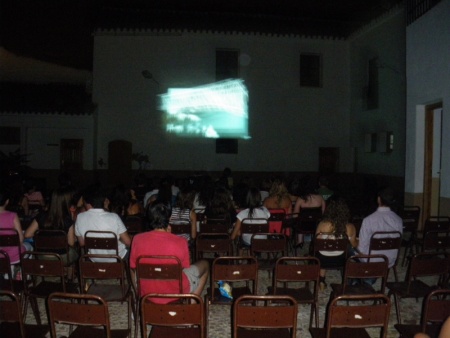 Cine bajo las estrellas