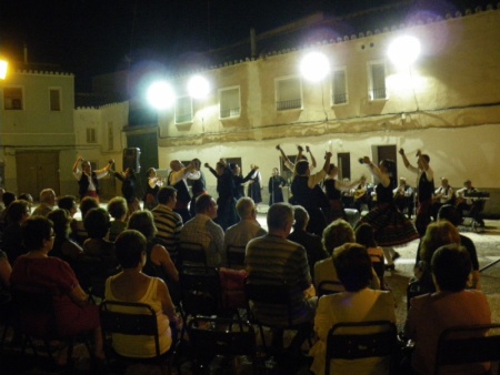 Agosto en Danza, plaza santa cruz