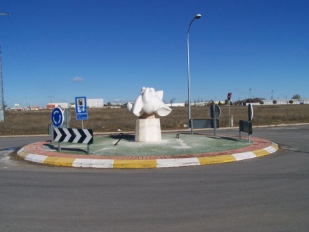 Escultura rotonda Divina Pastora