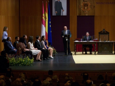 El alcalde, Antonio López de la Manzanares, durante el discurso de investidura