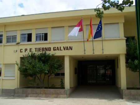 Colegio "Tierno Galván"