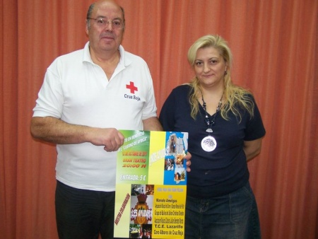 Cruz ROja Acto Benéfico