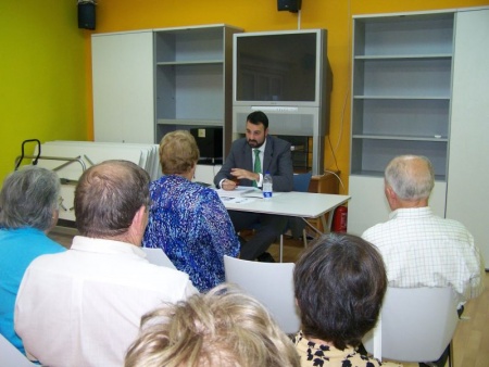 Romero en el Centro de Mayores