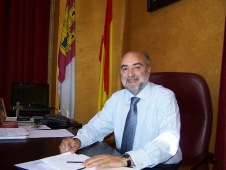 El alcalde, Antonio López de la Manzanara