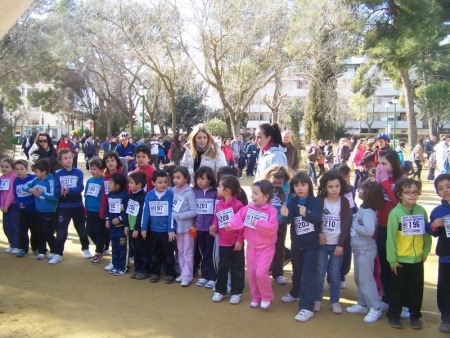 Los más pequeños también participaron en la carrera solidaria