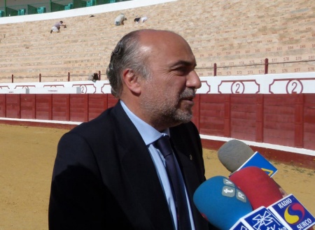 Alcalde en la plaza de toros