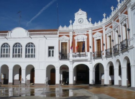 Fachada del Ayuntamiento de Manzanares