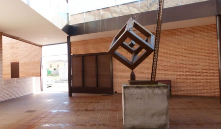 Patio del Centro de la Mujer