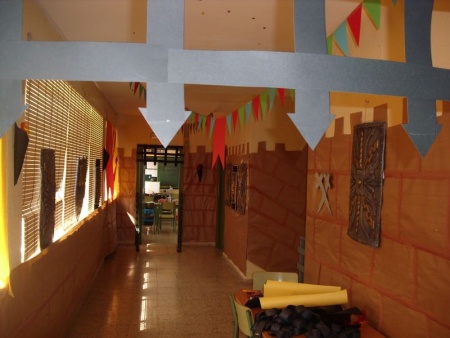 Colegio Divina Pastora decoración Semana Cultural