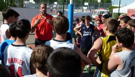 Seleccionador Orenga en clase magistral