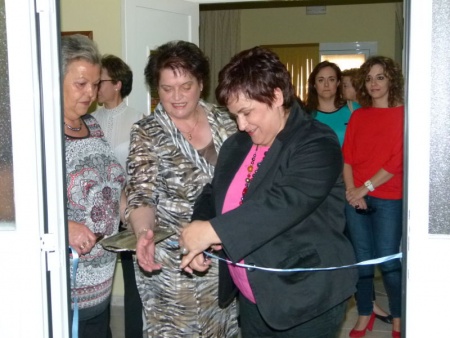 Teresa Jiménez inauguró la exposición 2013 de la Asociación de Amas de Casa