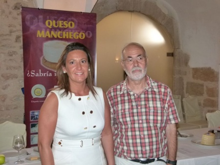 Lola Serna y Pedro Condés durante el Concurso de Quesos Manchegos 2013 de FERCAM