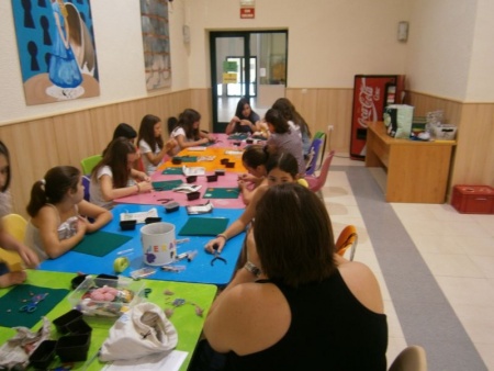 Taller de complementos en la Casa de la Juventud