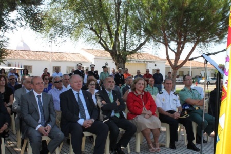 El alcalde de Manzanares, junto a otras autoridades en la fiesta de la Merced 2013