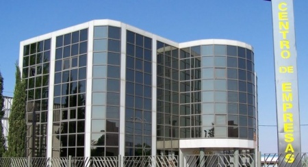 Exterior de las instalaciones del Centro Municipal de Empresas