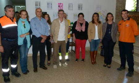 Participantes en el acto de concienciación