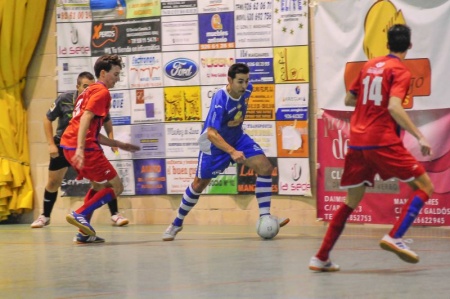 Lance del último partido jugado en la "bombonera"