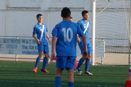 El Manzanares CF juvenil le hizo un "10" al Villartense