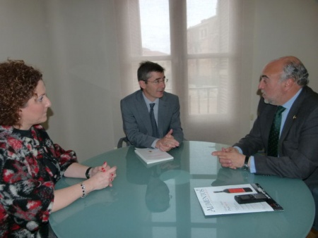 Momento de la reunión mantenida en el Ayuntamiento