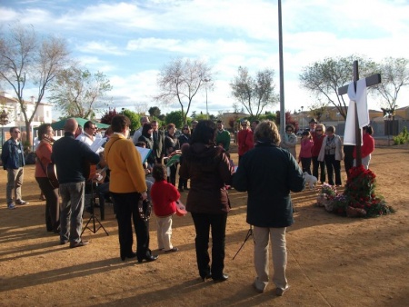 Actuación en la Cruz de Mayo del Parque Miguel Ángel Blanco el año pasado