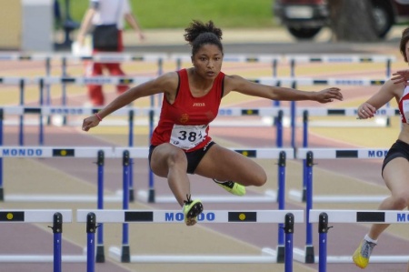 Anabel Zola durante la final de 100 mv. Foto: Roque J. Cuesta