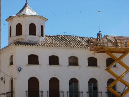 Trabajos en el tejado del Josito