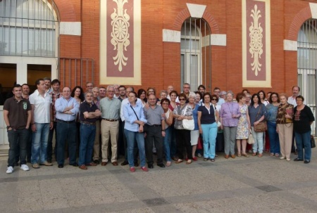 Alumnado de los talleres de pintura de la UP en la inauguración de su exposición