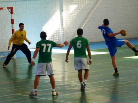 Josico, en un partido del BM Bolaños ante el Manzanares