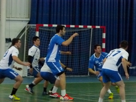 Rubén Marcán en un partido con el BM Manzanares