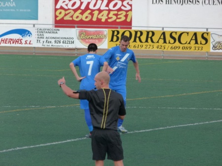 Sevilla y Raúl Castillo en el saque inicial