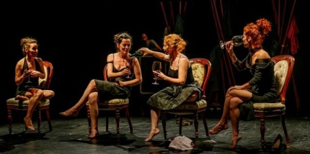 Escena de "Femenino Singular"