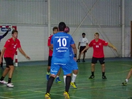 Javi Torre, dorsal 10, acribilló al Montequinto con 8 goles