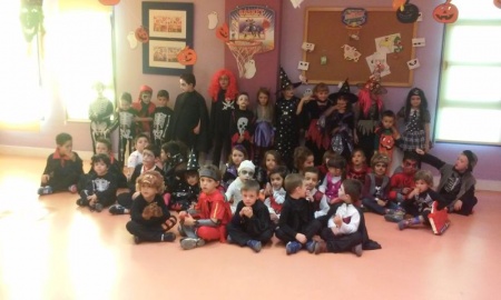 Participantes en la fiesta de Halloween 2014