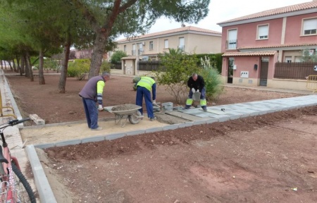 Trabajo de construcción de los accesos