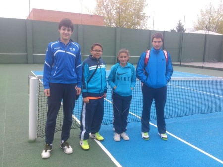 Manuel, Alejandro, María y Eduardo en Valdepeñas