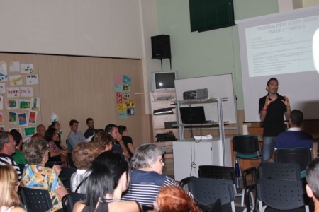 Manuel Jesús Jiménez durante la charla