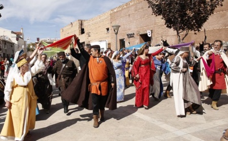 Bailes de la época durante las Jornadas Medievales