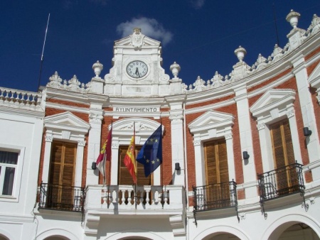 Vista del Ayuntamiento de Manzanares