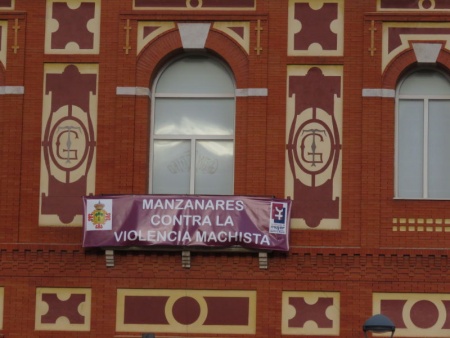 El Ayuntamiento de Manzanares contra la violencia machista